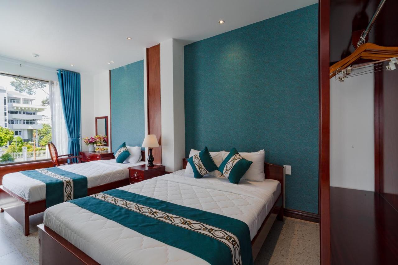 Chuong Duong Hotel My Tho Exterior photo