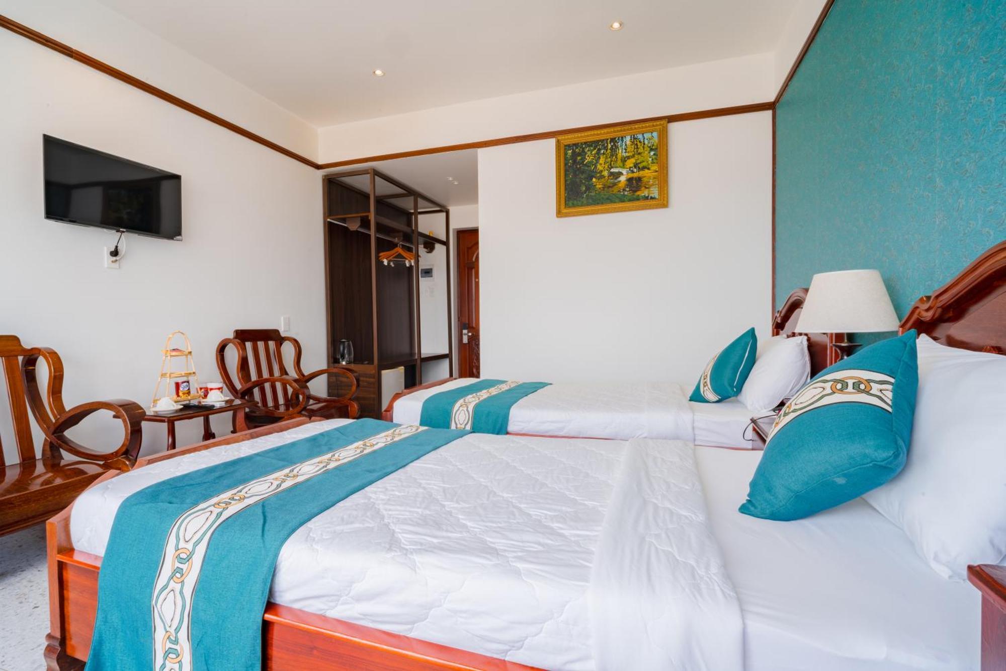 Chuong Duong Hotel My Tho Exterior photo