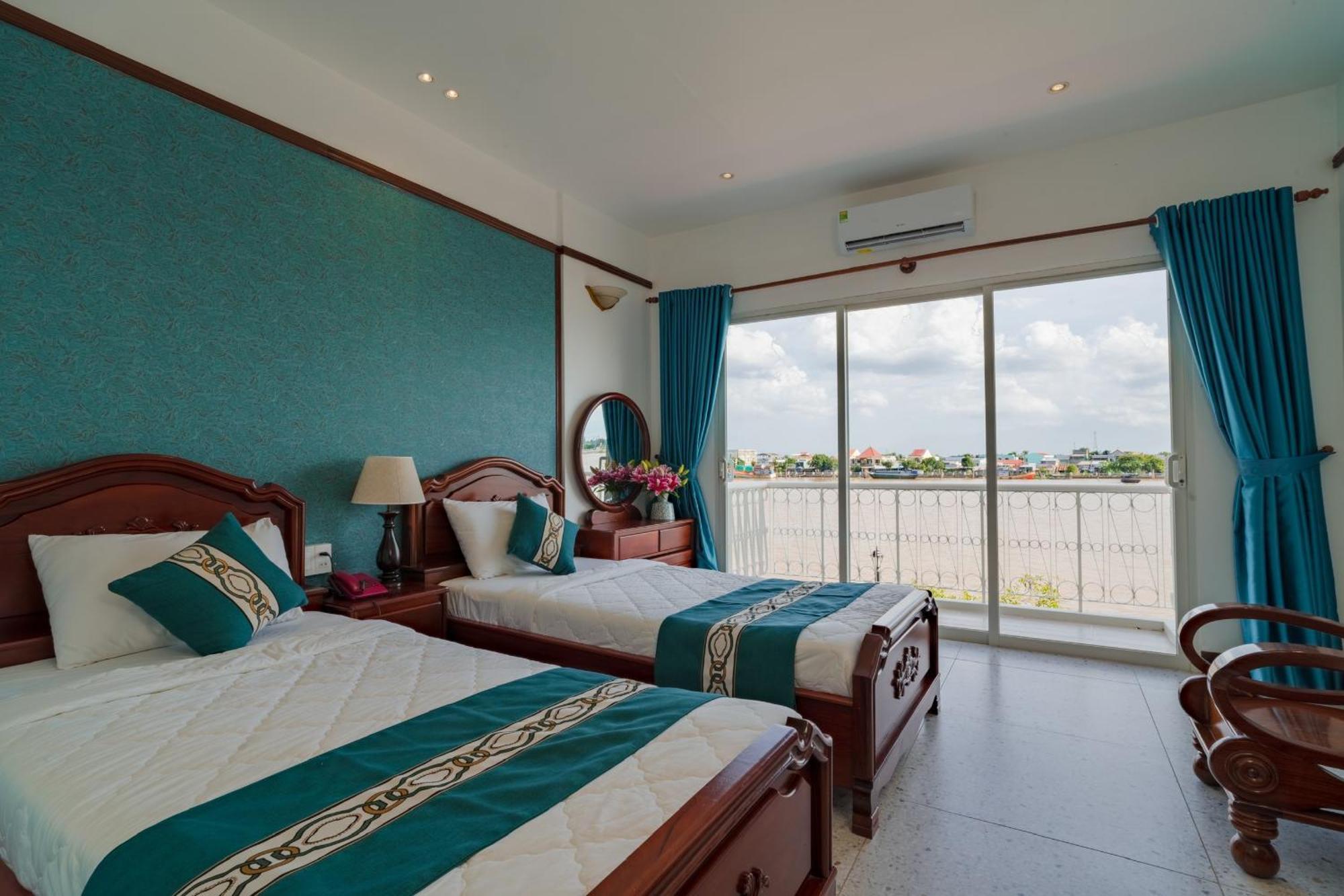 Chuong Duong Hotel My Tho Exterior photo