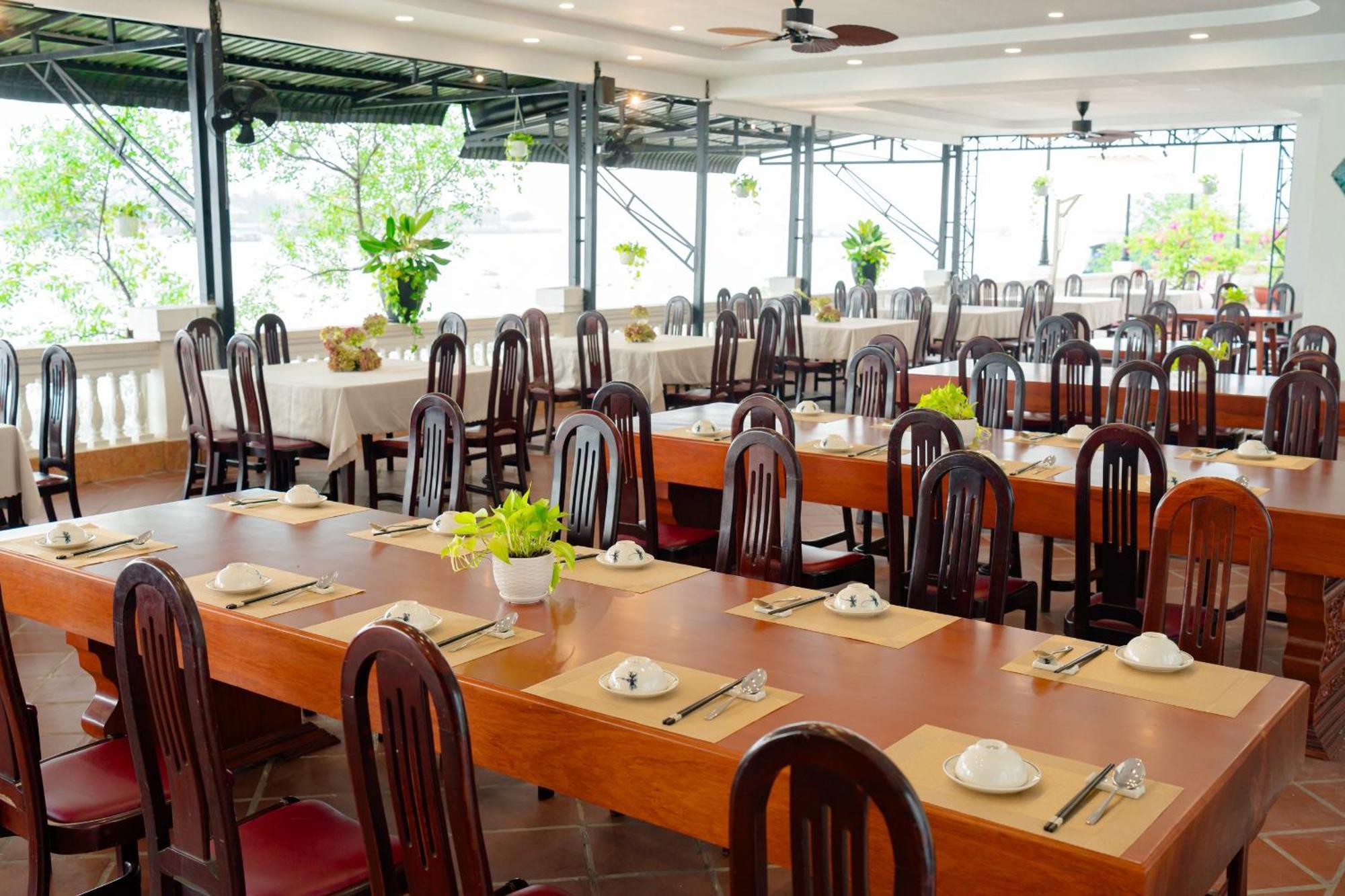 Chuong Duong Hotel My Tho Exterior photo
