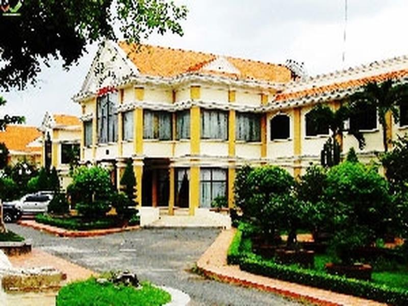 Chuong Duong Hotel My Tho Exterior photo